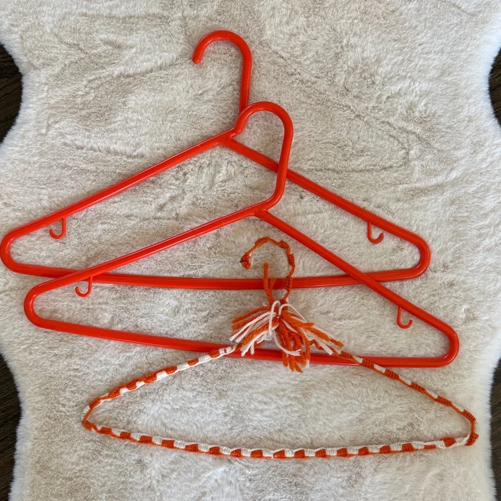 Vintage Wooden Hangers Lot of 10 - Central Park New York